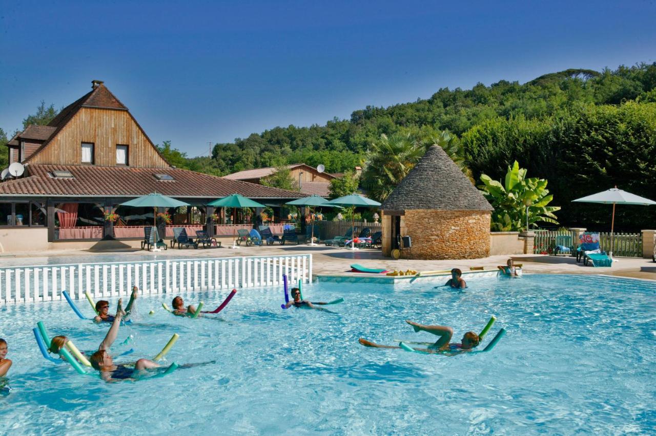 Camping Sunissim Le Moulin Du Roch 5 Stars By Locatour Hotel Сарла-ла-Канеда Екстериор снимка